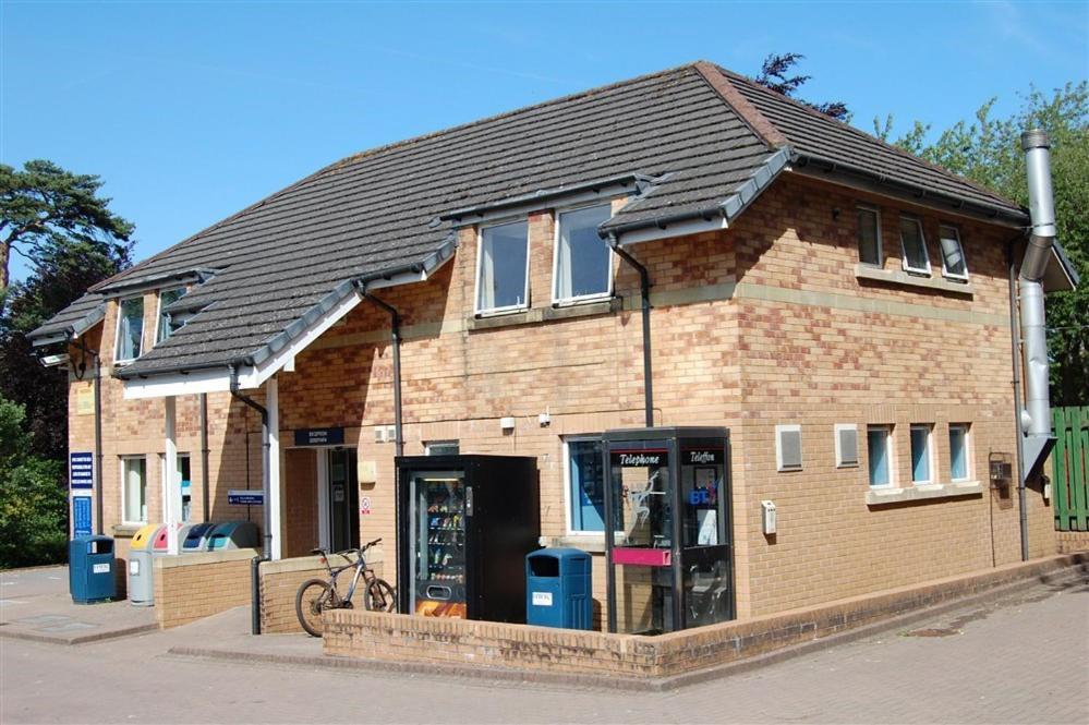 Plas Gwyn Halls, Cardiff Met University Bagian luar foto